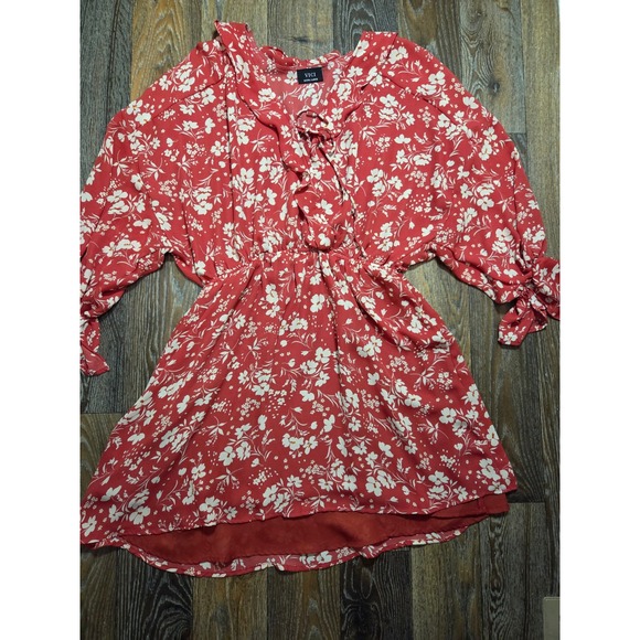 Vici Dresses & Skirts - Vici Red White Floral Ruffle Tie Neck Mini Dress XL FD4542 Womens Dolman Sleeve